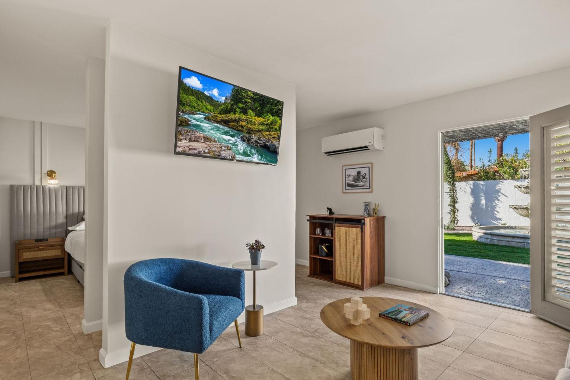 Casa Oliver Hotel & Resort - A Men'S Clothing Optional Resort In Palm Springs Bagian luar foto