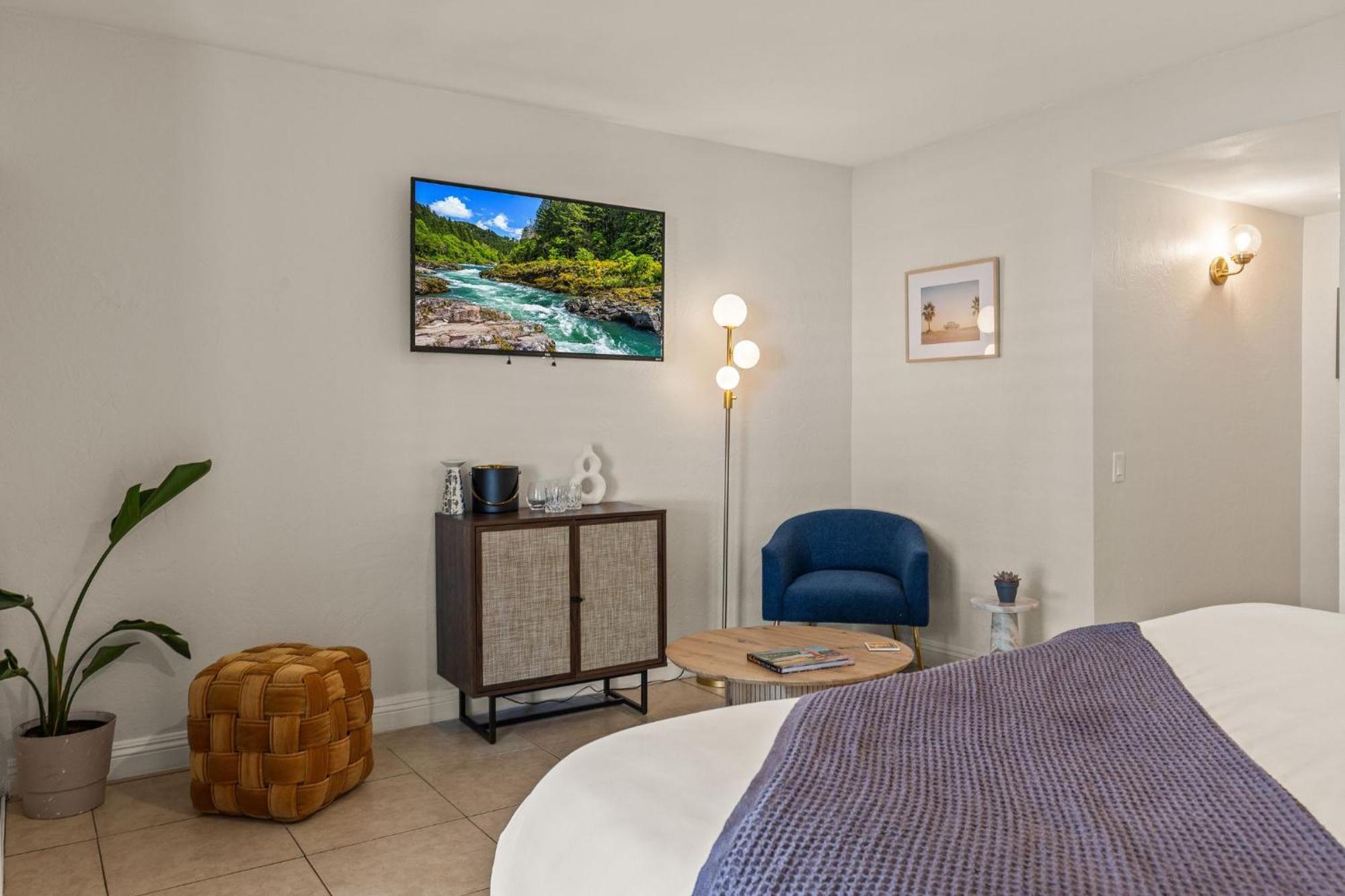 Casa Oliver Hotel & Resort - A Men'S Clothing Optional Resort In Palm Springs Bagian luar foto